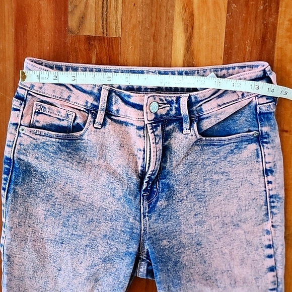 ROCKSTAR⭐️ Super Skinny Denim, Old Navy, Blue w/ Pink💙💓 - Picture 4 of 5